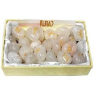 {
  "text": "runas – pink quartz"
}