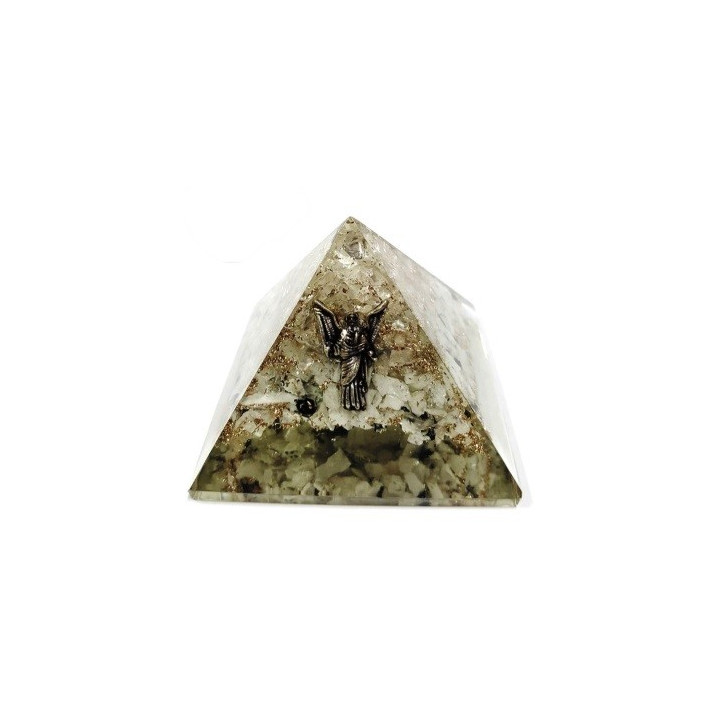pyramid orgonite moonstone and quartz – 7 x 7