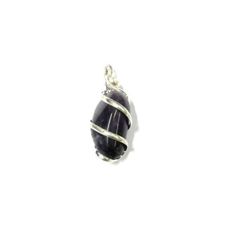 {
  "text": "amethyst pendant – wave"
}