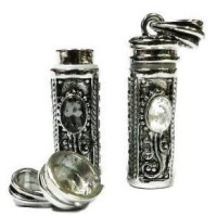 {
  "name": "wish box - pendant"
}