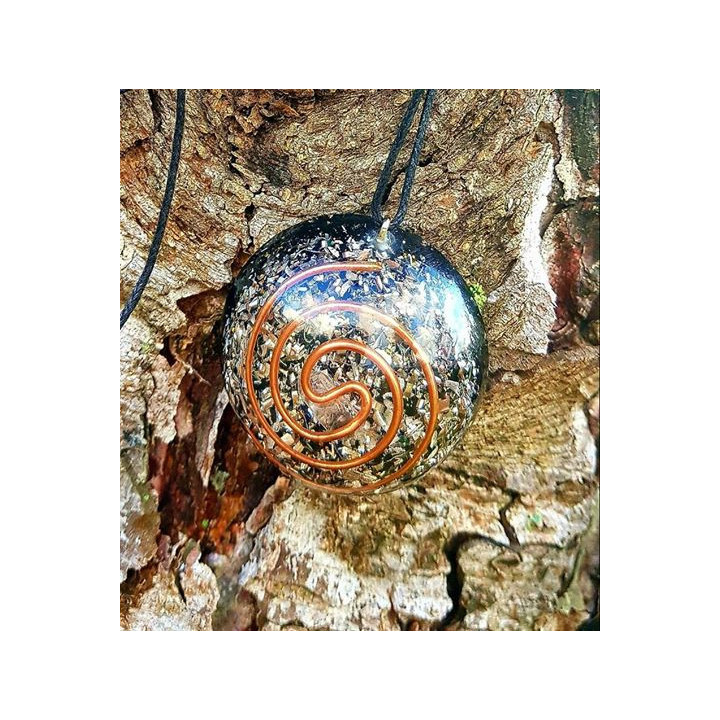 Orgonite - Colgante con collar - Negro