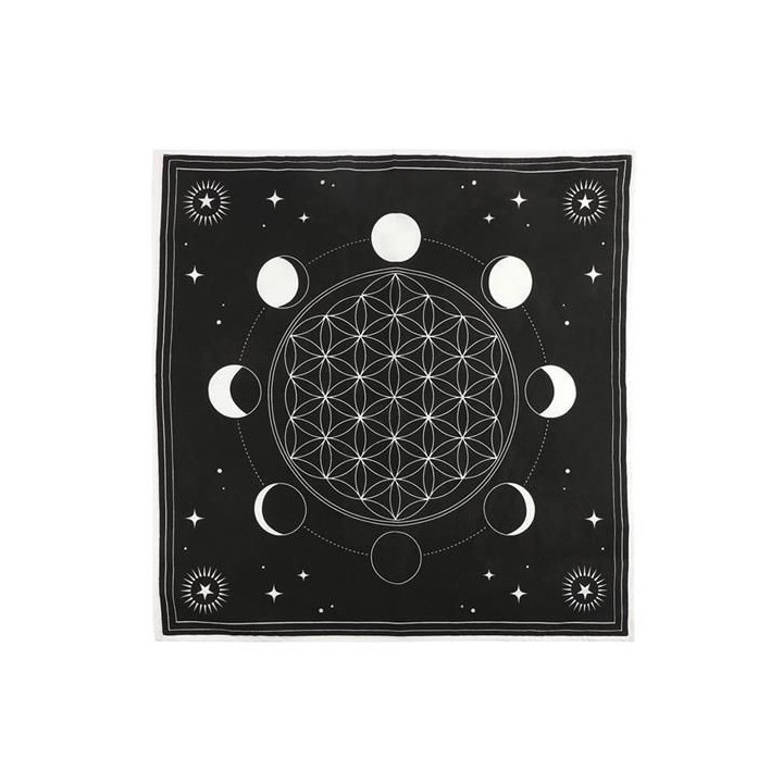 {
  "name": "Flor da Vida and Moon Phases Cloth - 65cm"
}