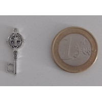 {
  "name": "Amulet - Key of Saint Benedict"
}