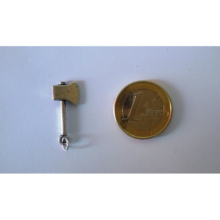 {
  "name": "Amulet - Machado Attracts Customers"
}