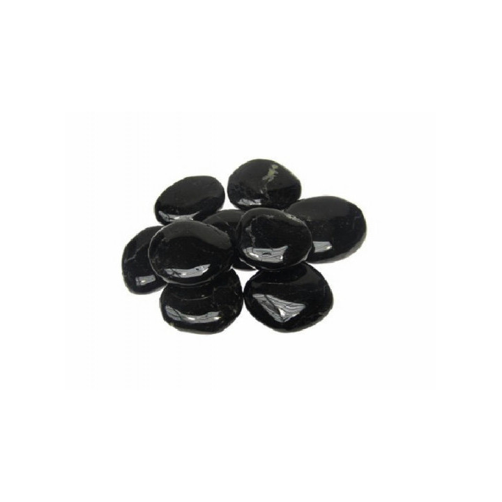 {
  "name": "Black Tourmaline - Flat 3/4cm"
}