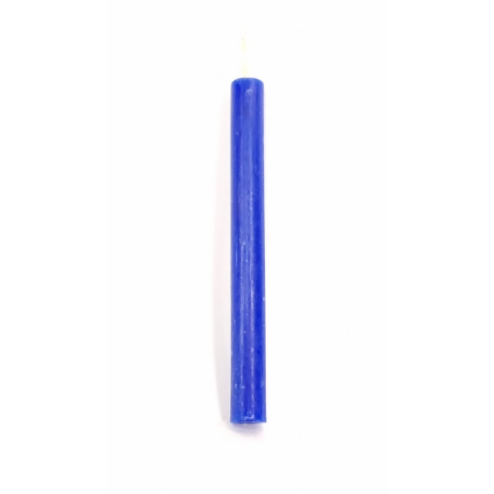{
  "text": "1 dark blue candle (15×15)"
}