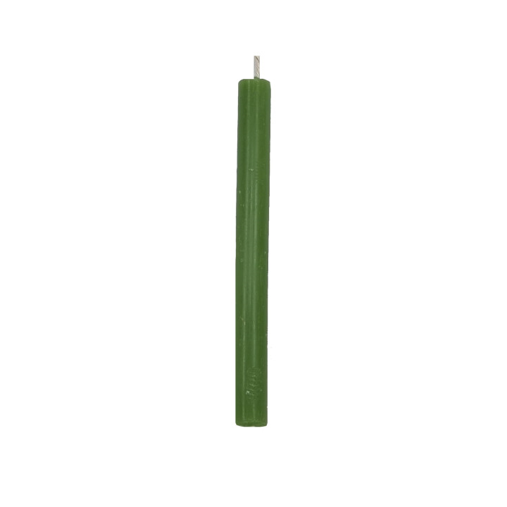 {
  "text": "1 green candle (15×15)"
}