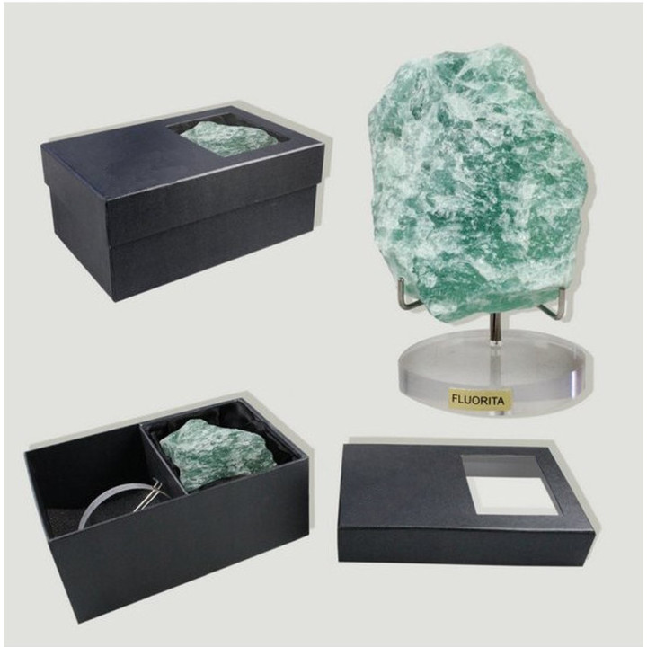 {
  "name": "Fluorite"
}